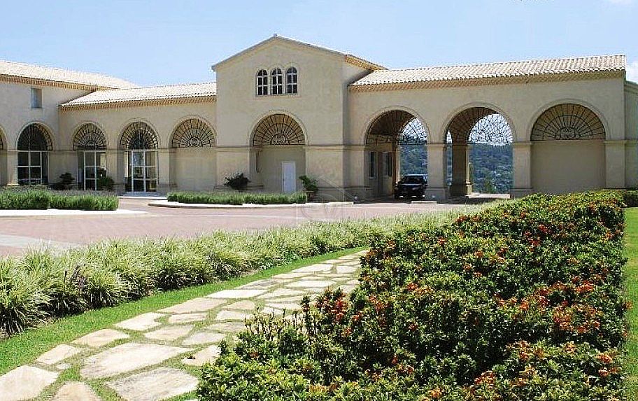 Residencial Tamboré 11: O Ápice do Alto Padrão em Santana de Parnaíba