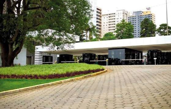 Residencial Alphaville 1: O Luxo Original no Coração de Alphaville